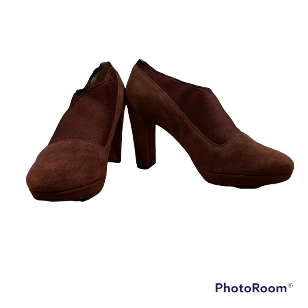 Clark Narrative Kendra Mix Suede Bootie in Aubergine size 7.5